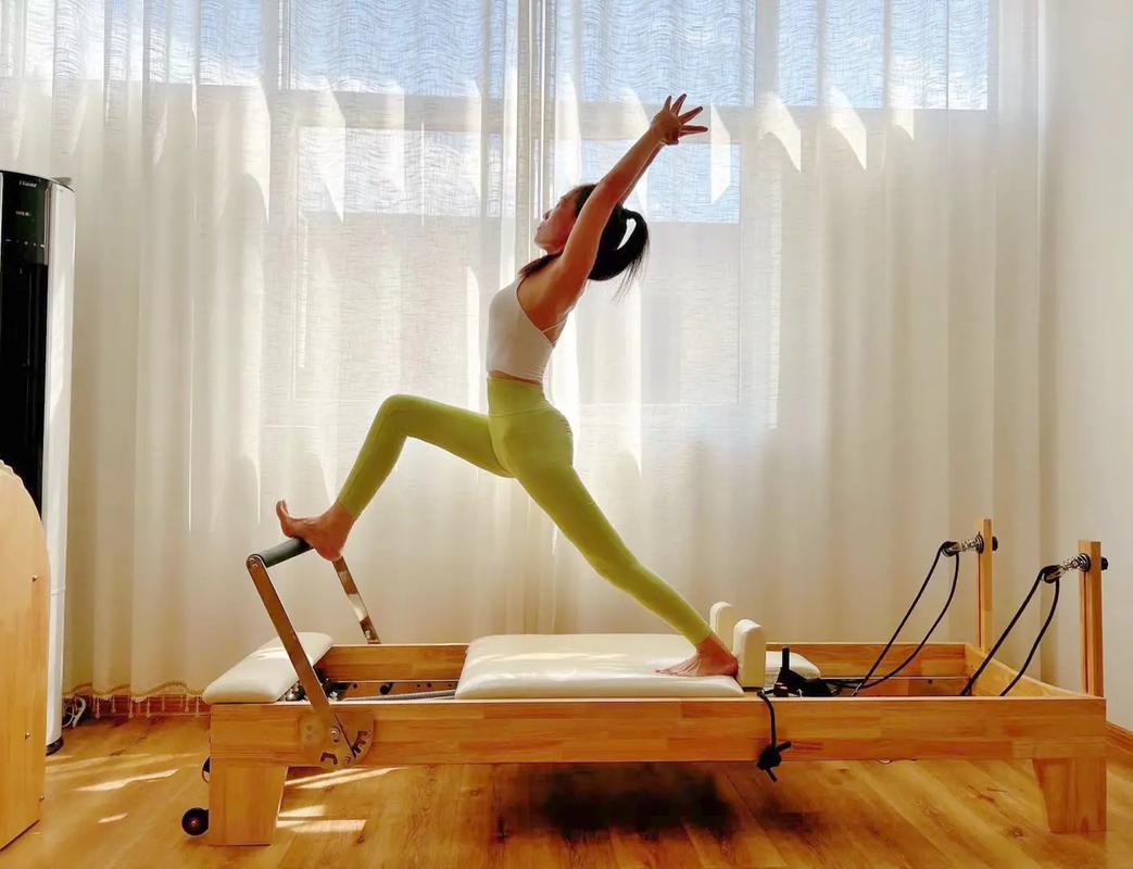 Pilates এবং যোগব্যায়াম মধ্যে পার্থক্য কি?